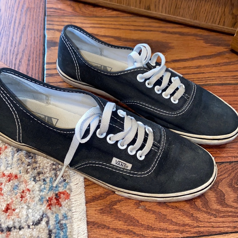 Black Vans